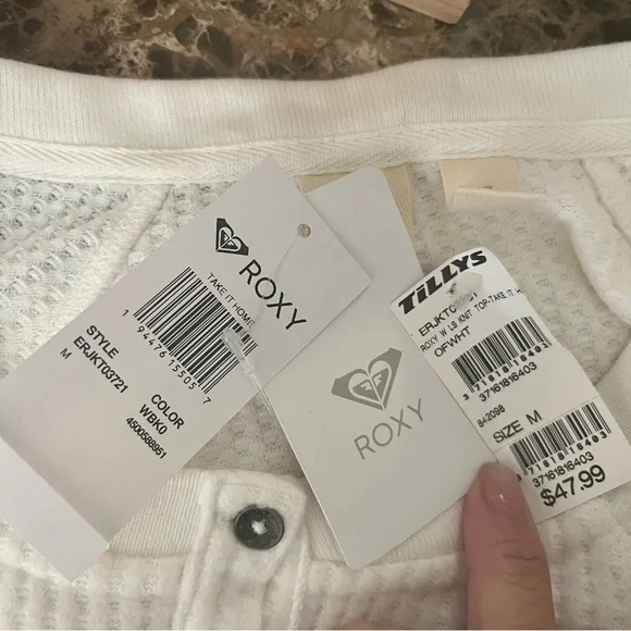 NWT ROXY Take It Home Cozy Waffle Knit Sweatshirt size Medium, White - Picture 7 of 10